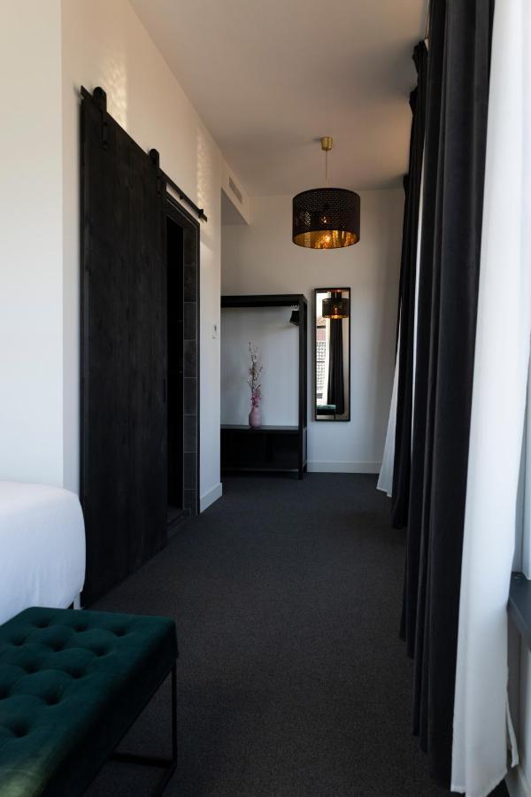 Hotel En Stadscafe De Dam L Hotel Monnickendam Luaran gambar